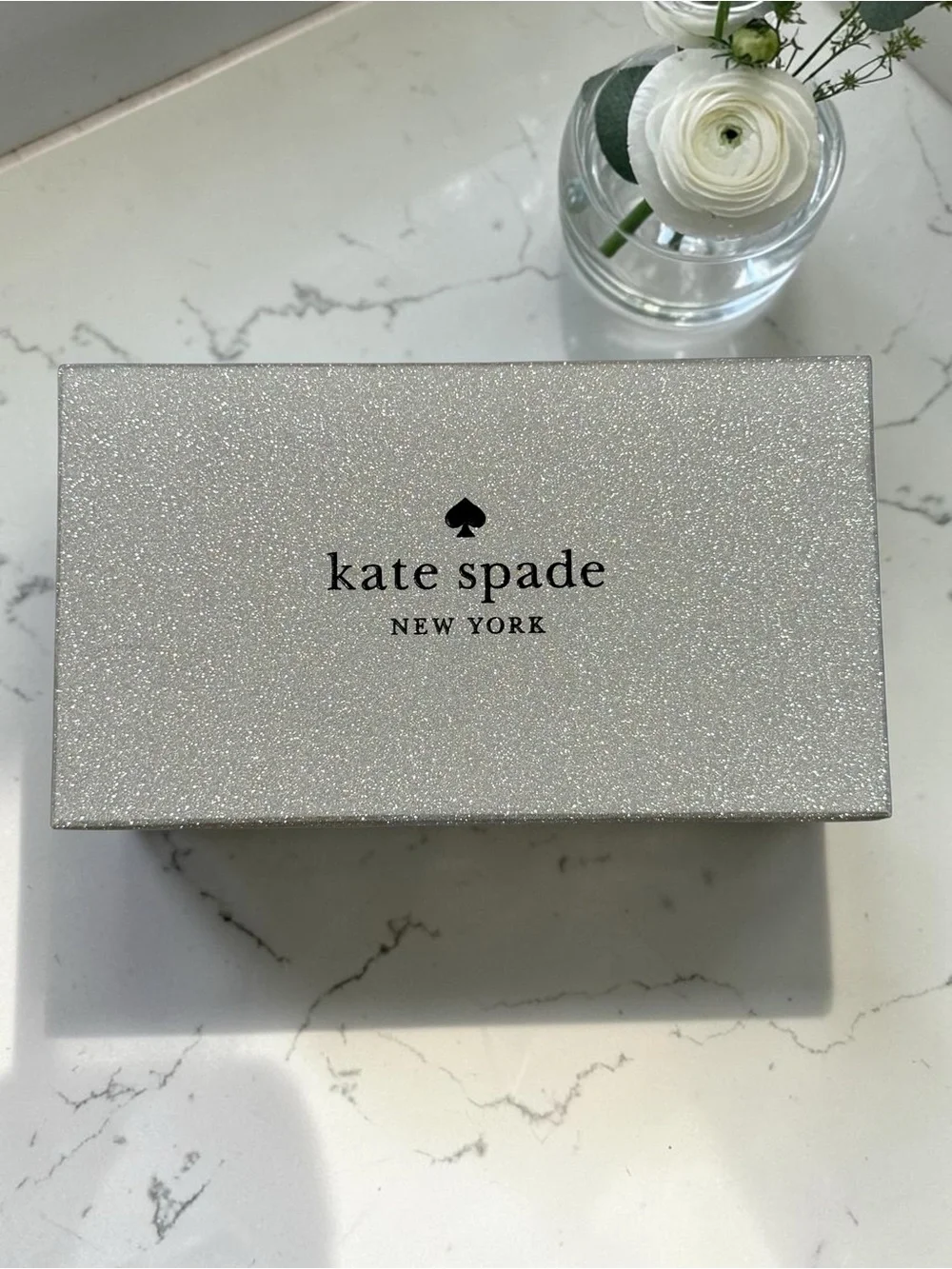 kate spade metallic pink zip-around wristlet wallet with gold logo& gift box NWT